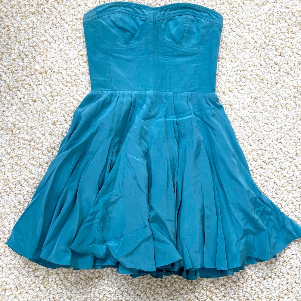 Rebecca Taylor strapless flowy dress
